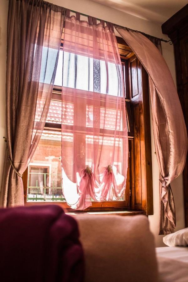 9 Stylish Suite In Unirii Square Temesvár Kültér fotó