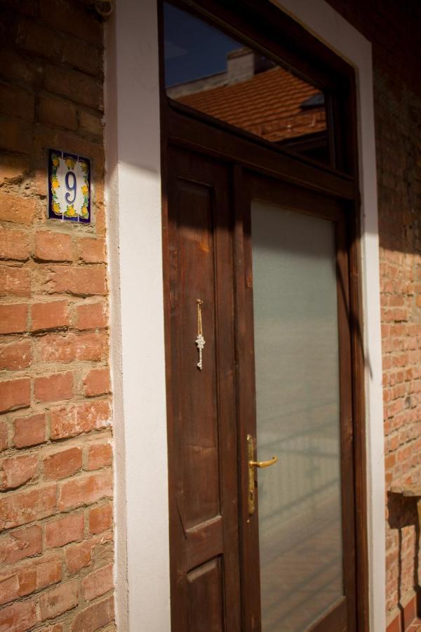 9 Stylish Suite In Unirii Square Temesvár Kültér fotó